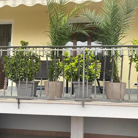 Family House Apartamento Cavalcaselle